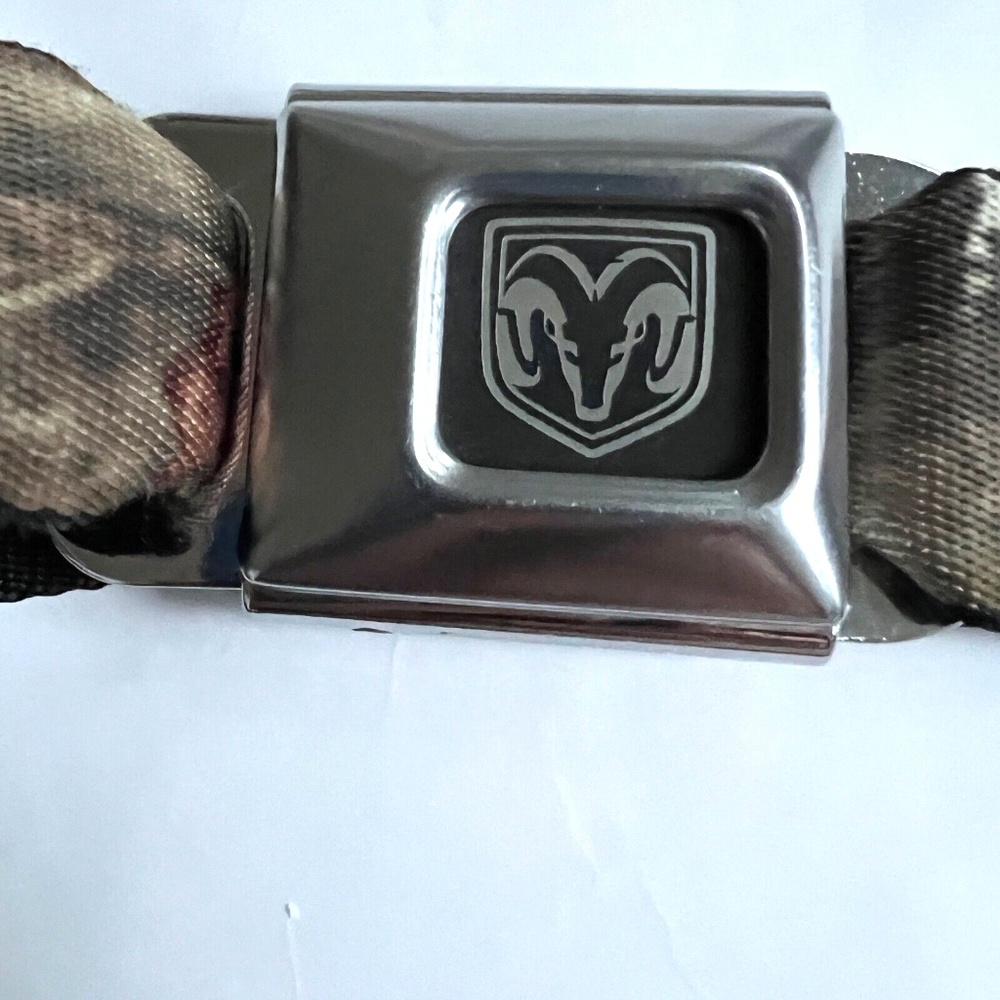 Buckle-down Belt Chrysler Logo Seatbelt Lap Dodge Ram 2014 Woods Forest Hunting